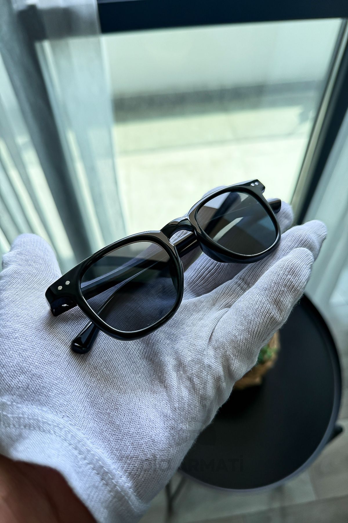 Güneş Gözlüğü Kadın & Erkek Uv400 Cam Ce Belgeli Bej Unisex Model-2 Siyah